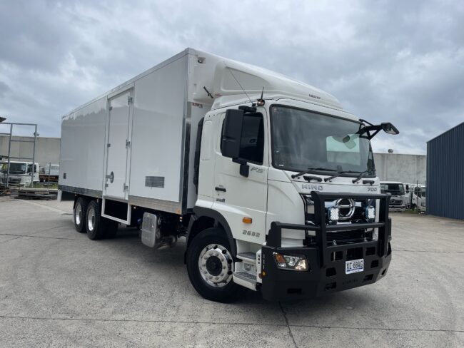 800mmH Fuelscoop Hino 700